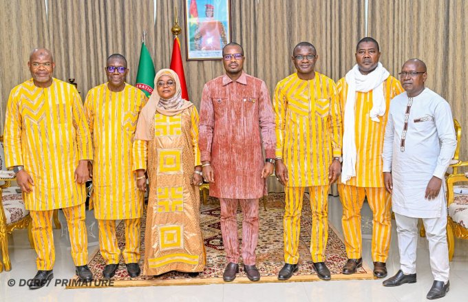 Mines : le Premier ministre burkinabè rencontre l'AES pour une souveraineté énergétique